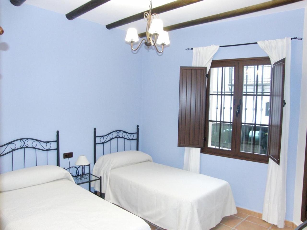 Hotel El Romeral Almadén de la Plata Esterno foto