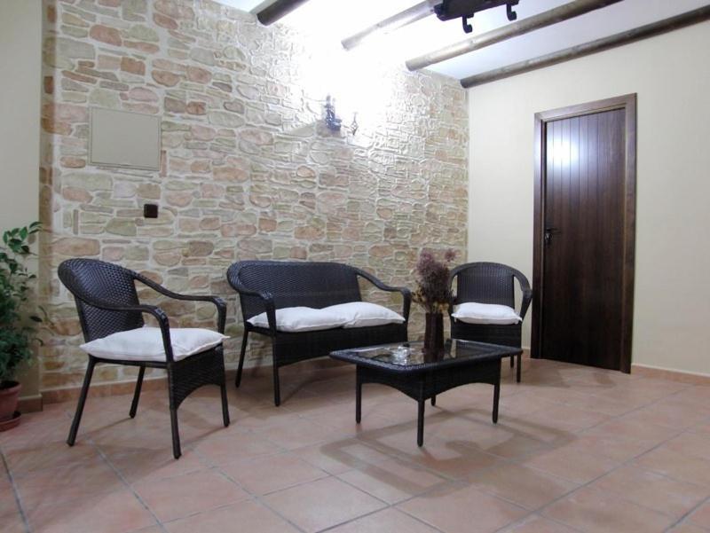 Hotel El Romeral Almadén de la Plata Esterno foto